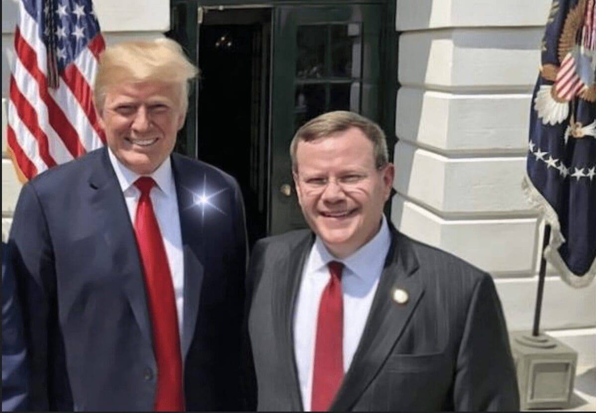 Republican Senator Has a Brilliant Option For Trump Guaranteed To Make Pelosi Fume!