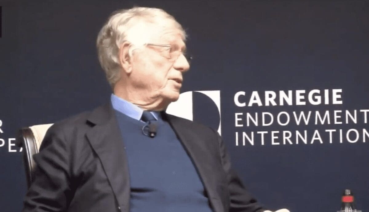 Ted Koppel Backs Trump, Agrees Mainstream Media Is Out to Get Him!