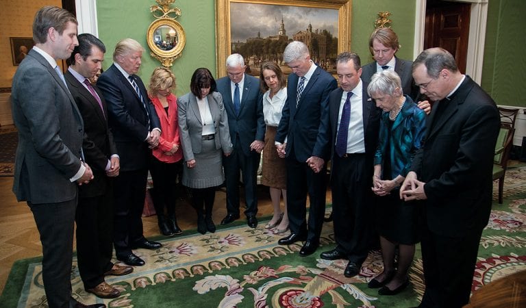 Christian Man Arrested For Praying & Anointing White House!