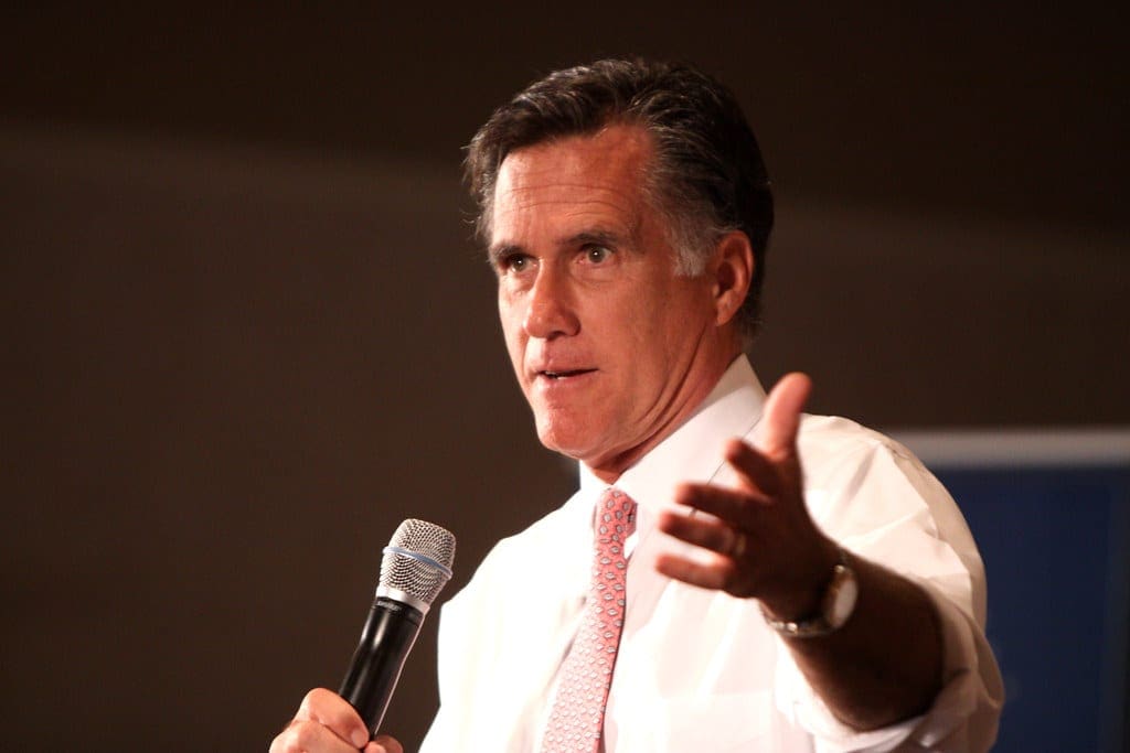 Republican Backstabbers Mitt Romney & Mike Lee Introduce Bill To Block Border Wall Funds & Limit President Trump’s Power