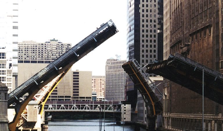 Chicago RIOTS force city to raise bridges, restricts downtown access