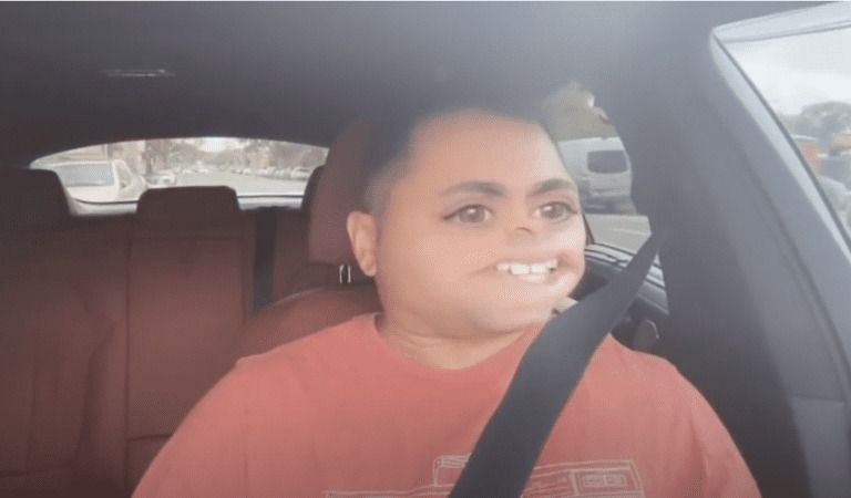 Rodia Comedy: Maskholes Driving In Cars