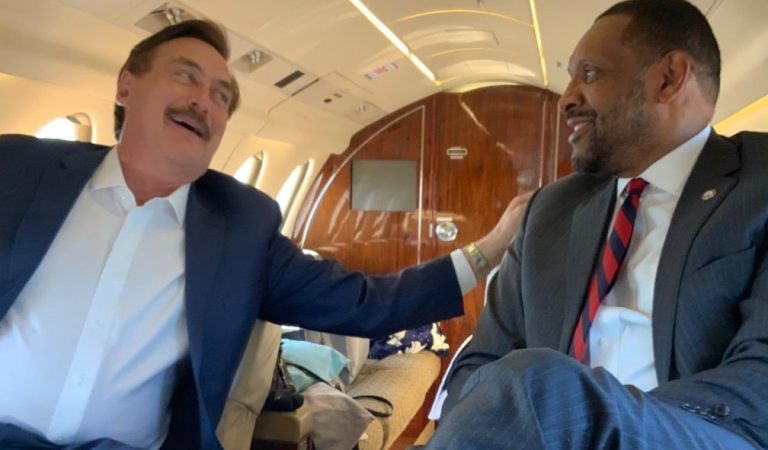 Vernon Jones Meets Up With Mike Lindell And Says “When I’m Governor, Mike Will Never Be Kicked Out Of Any Event Of Mine”
