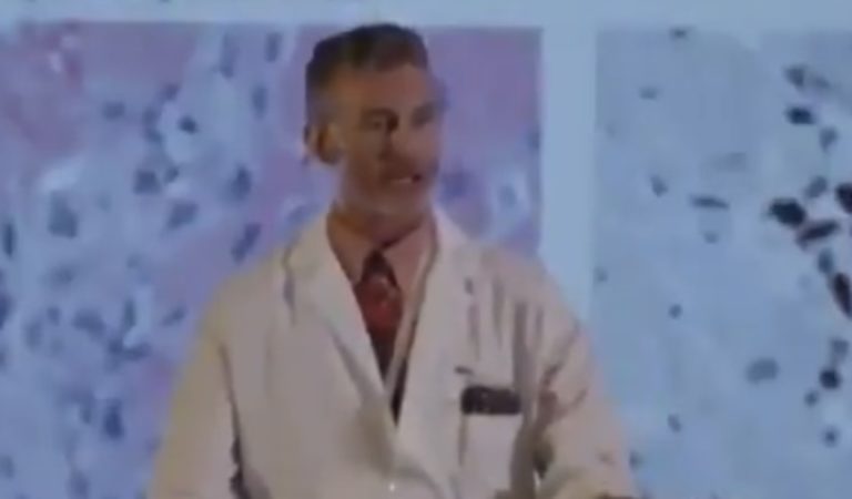 WATCH: Pathologist Dr. Ryan Cole – Experimental COVID-19 Jabs Are a “Poisonous Attack on Our Population”