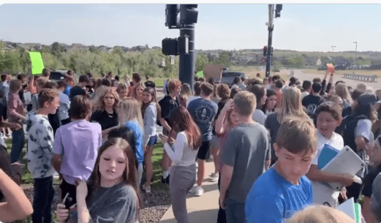 Students March Out of Colorado High School Chanting “No More Masks!” and “USA!”