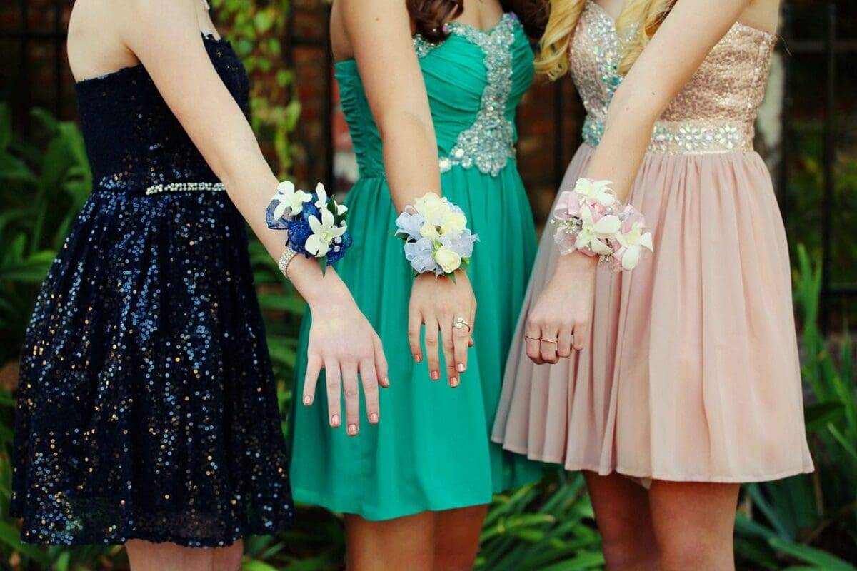 Missouri School District Bans Unvaccinated Students From Homecoming Dance
