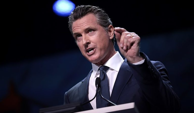 Gavin Newsom Calls the Second Amendment a “Suicide Pact”