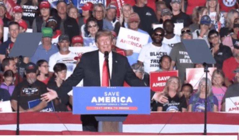 President Trump Ridicules Biden’s 31% Approval Rating at Iowa Rally