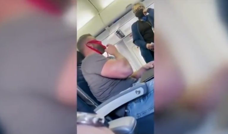 (VIDEO) Florida Man Banned From United Airlines Flight For Wearing Thong as Mask