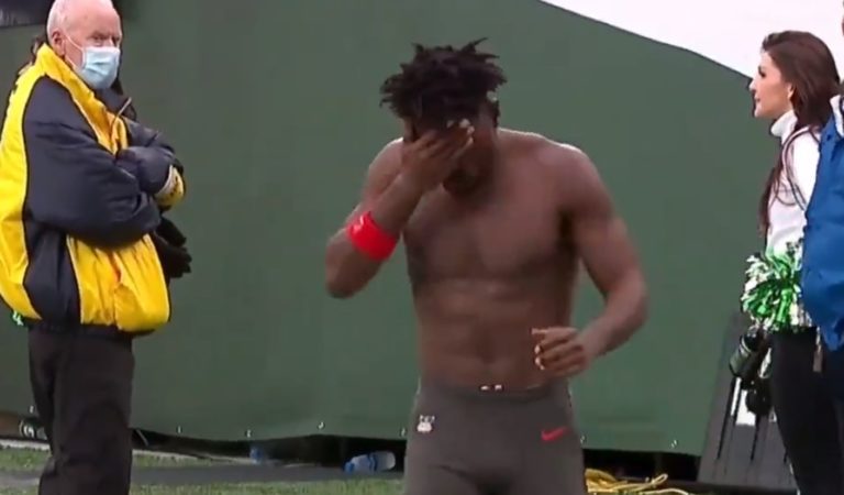 Watch: Antonio Brown Storms off Field During Game Against Jets, Fired From Buccaneers