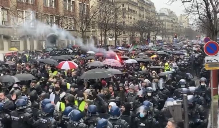 Macron Wanted to P*ss Off the Unvaccinated? Watch the Response From the Whole of France