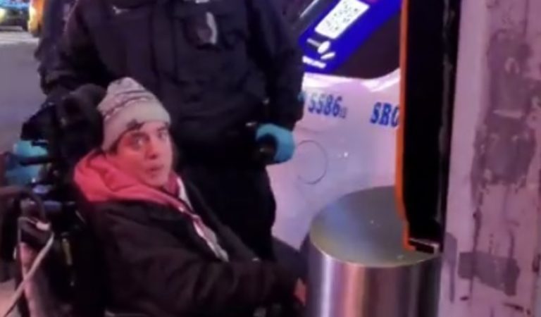 BREAKING: At least 12 NYC Anti-Mandate Activists ARRESTED For Attempting to Eat Without COVID-19 Passport at Bubba Gump; Including Activist With Cerebral Palsy