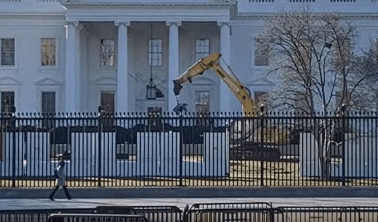 Mysterious Concrete Walls Are Being Put Up Around The White House