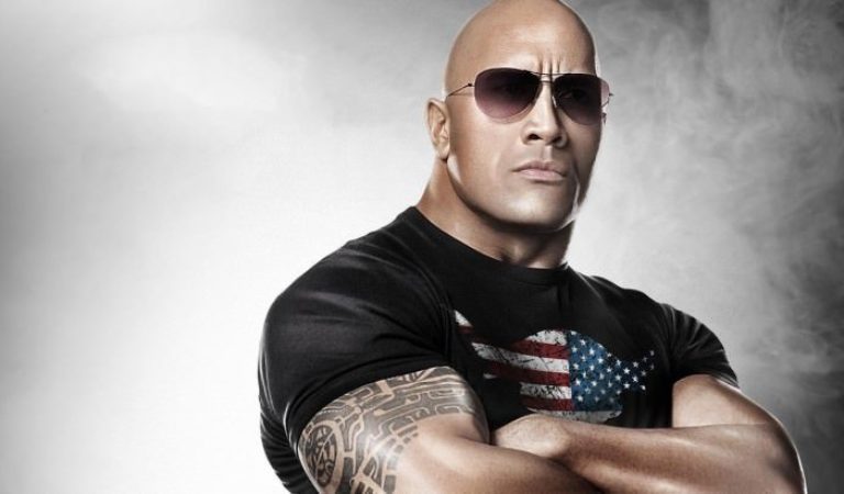 Twitter Exposes Dwayne “The Rock” Johnson as a Hypocrite After He Turns on Joe Rogan