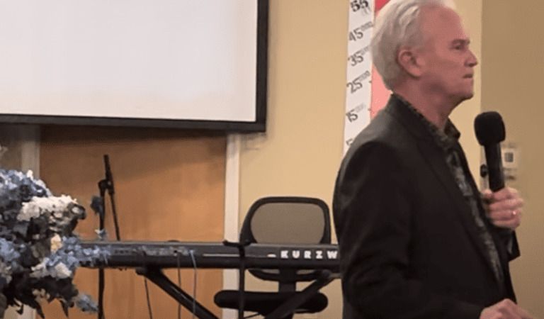 Timothy Dixon: Prophetic White House Update // Tearing Down The Alters
