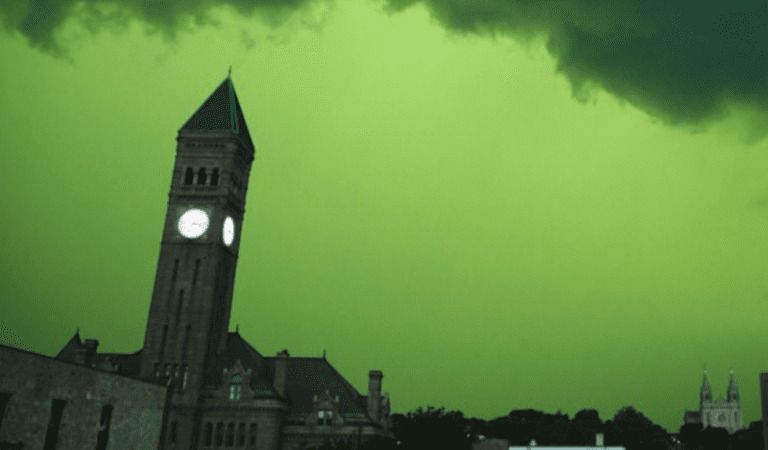 South Dakota Sky Mysteriously Turns Green