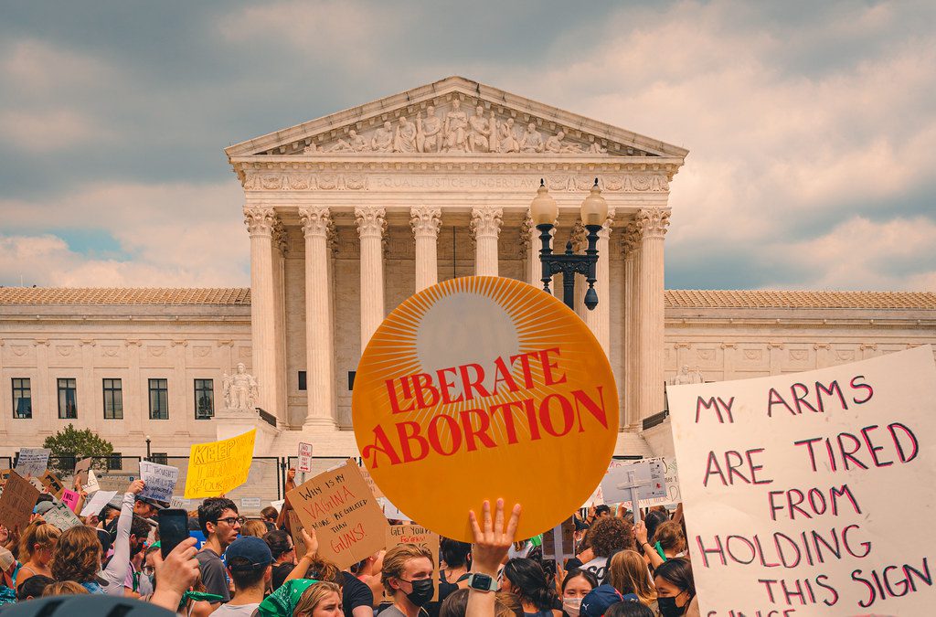 Pro-Abortion Group Offers 'Bounties' to Dox Conservative Supreme Court Justices