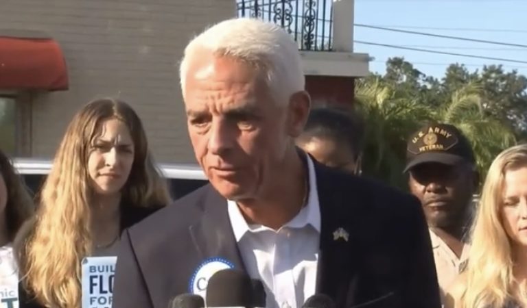 Charlie Crist Destroys Florida Gubernatorial Campaign After Primary Win, Goes on Delusional Rant Praising Biden