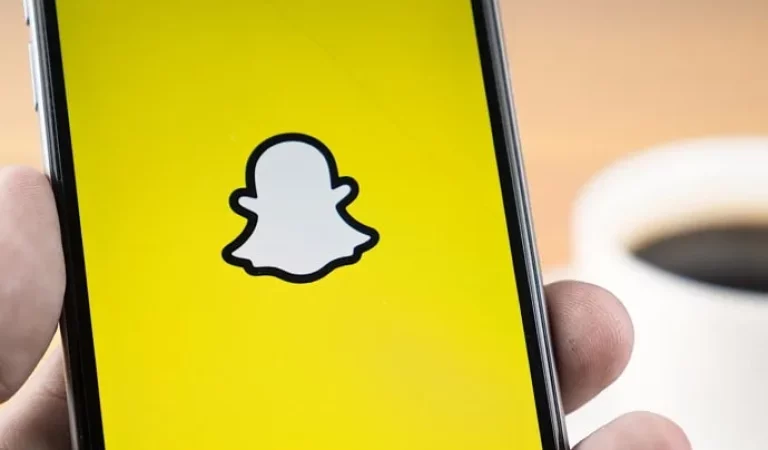 ALERT: Stop Using Snapchat NOW—The Inconvenient Truth