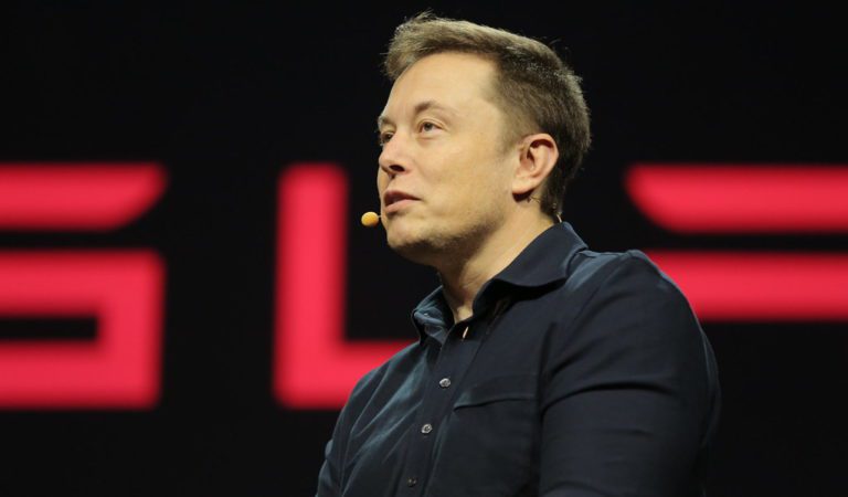 Elon Musk Gives Twitter Employees Ultimatum