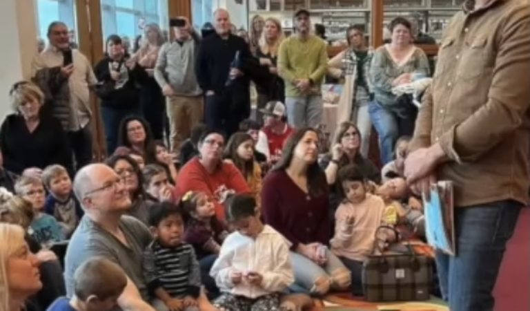 THOUSANDS Attend Kirk Cameron’s Christian Children’s Book Reading! Largest Crowds in Library’s History