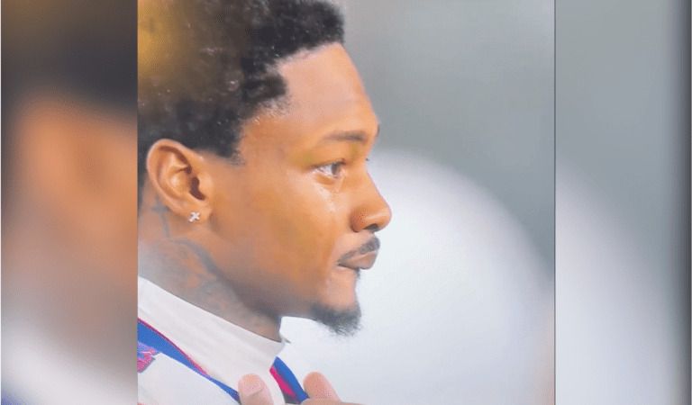 MNF Halted, “Collapsed On The Field”