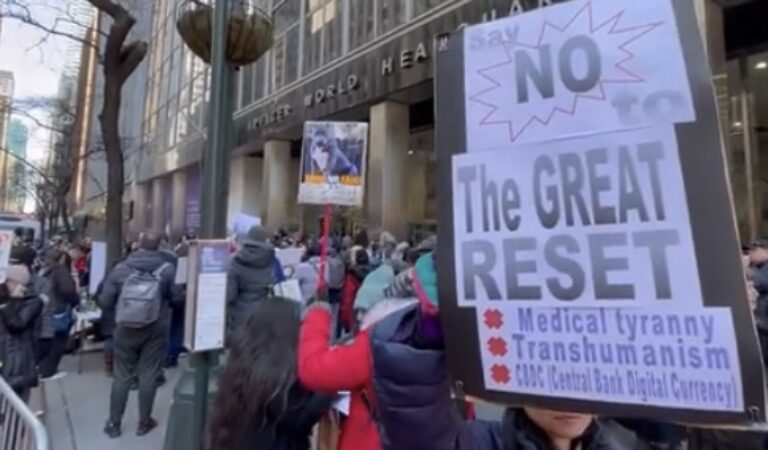 New York Freedom Rally Leads Demonstrations at Pfizer & United Nations, Chant “Nuremberg”