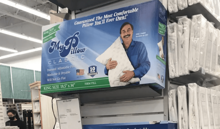 The Trump and Mike Lindell CURSE: Bed, Bath & Beyond on Verge of Bankruptcy, To Close 150 MORE Stores!