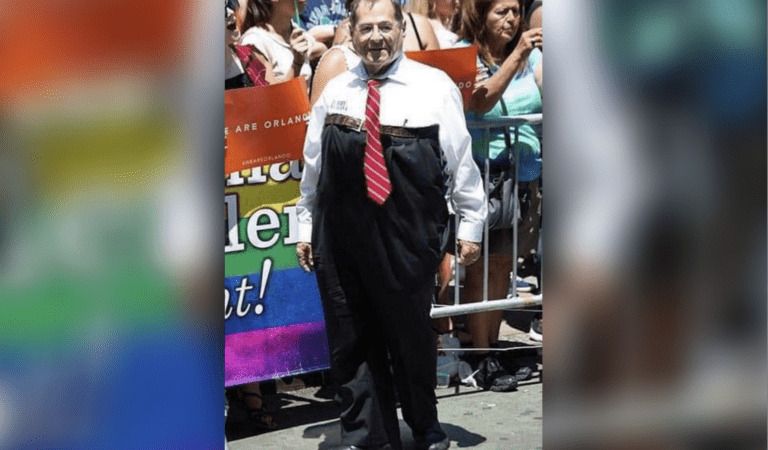 JUST IN: Jerry Nadler REFUSES the Pledge of Allegiance…