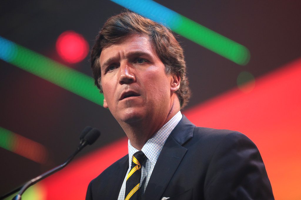 "I Love Trump," Says Tucker Carlson In Response to Text Message Leak